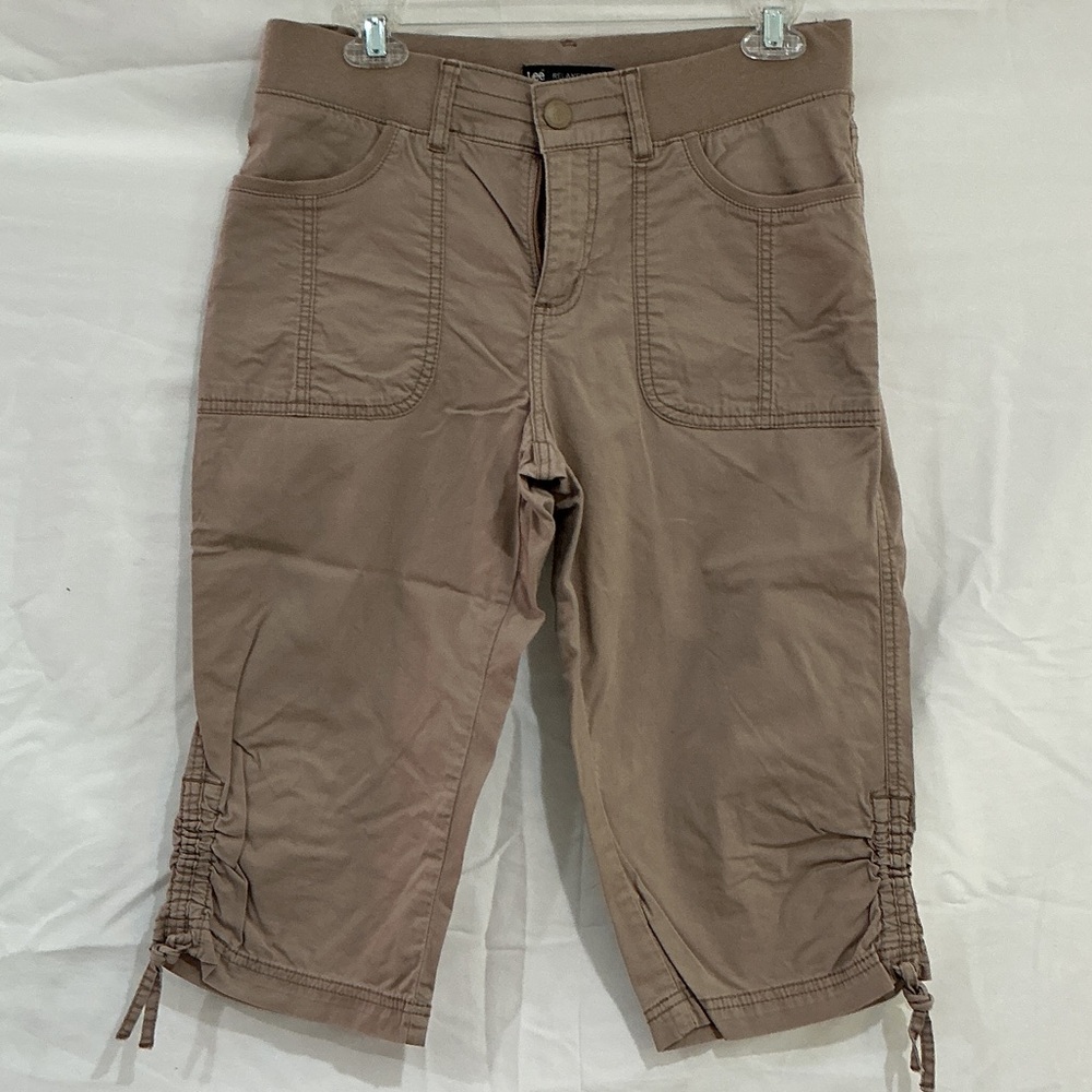 Lee Relaxed Fit 1889 Women's Tan Drawstring Capri Shorts